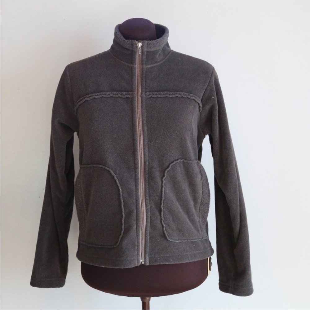 Patagonia Women's Dark Brown cute pockets Fleece Jacket